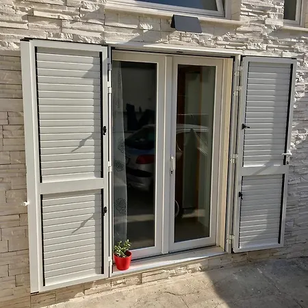 Ayre Apartment Split